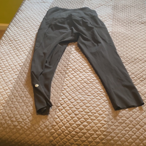 Lululemon fast and free - Picture 2 of 2